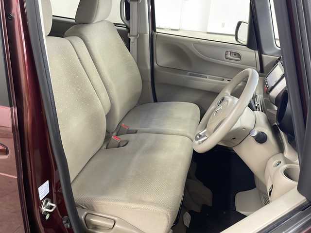 ホンダ Ｎ ＢＯＸ G Lパッケージ 長崎県 2012(平24)年 7.4万km プレミアムディープロッソパール 純正Ｇａｔｈｅｒｓメモリナビゲーション/・ワンセグＴＶ/・FM/AMラジオ/・Bluetooth/・CD/左側パワースライドドア/ETC/プッシュスタート/保証書/取扱説明書