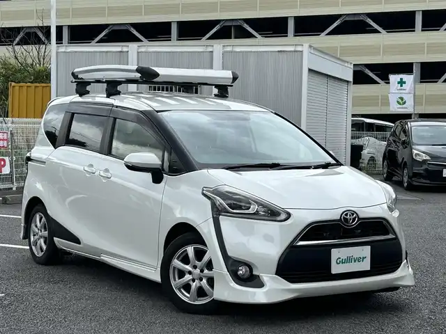 トヨタ シエンタ X 静岡県 2015(平27)年 8万km ホワイトパールクリスタルシャイン ユーザー買取車両/純性HDDナビ(VXM-174VFXi)/[CD/DVD/BT/地デジTV]/純性LEDライト/純性フロアマット/純正16インチAW/バックカメラ/スマートキー/スペアキー×1/エンジンスタートボタン/3列シート/モデリスタエアロパーツ/両側パワースライドドア/ベンチシート/アイドリングストップ