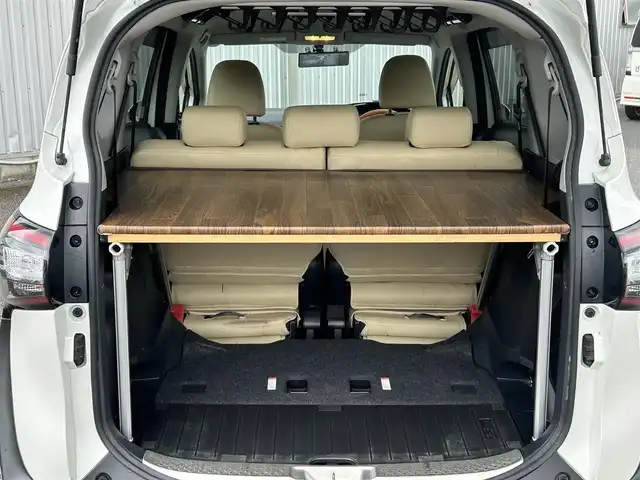 トヨタ シエンタ X 静岡県 2015(平27)年 8万km ホワイトパールクリスタルシャイン ユーザー買取車両/純性HDDナビ(VXM-174VFXi)/[CD/DVD/BT/地デジTV]/純性LEDライト/純性フロアマット/純正16インチAW/バックカメラ/スマートキー/スペアキー×1/エンジンスタートボタン/3列シート/モデリスタエアロパーツ/両側パワースライドドア/ベンチシート/アイドリングストップ