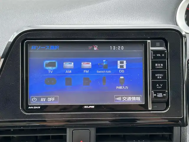 トヨタ シエンタ X 静岡県 2015(平27)年 8万km ホワイトパールクリスタルシャイン ユーザー買取車両/純性HDDナビ(VXM-174VFXi)/[CD/DVD/BT/地デジTV]/純性LEDライト/純性フロアマット/純正16インチAW/バックカメラ/スマートキー/スペアキー×1/エンジンスタートボタン/3列シート/モデリスタエアロパーツ/両側パワースライドドア/ベンチシート/アイドリングストップ