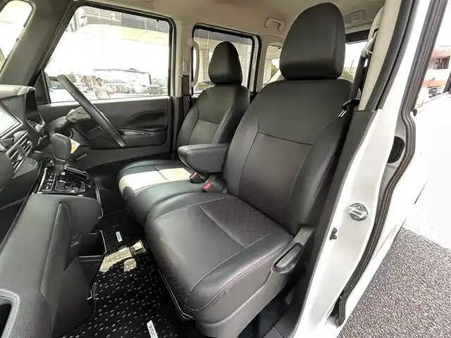 日産 ルークス HWS Gターボ プロパイロットED 福岡県 2024(令6)年 0.4万km プレミアムサンシャインオレンジメタリック/シルキーホワイト ワンオーナー/純正8インチメモリナビ/　（AM/FM/Bluetooth/フルセグTV）/フロント/サイド/バックカメラ/アラウンドビューモニター/インテリジェンスモビリティ/・プロパイロット/・インテリジェントエマージェンシーブレーキ/・前方衝突予測警報/・踏み間違い衝突防止アシスト/・車線逸脱警報/・車線逸脱防止支援システム/・ふらつき警報/・標識検知機能/・先行車発進お知らせ/コーナーセンサー/クリアランスソナー/オートライト/オートドア/純正15インチアルミホイール/黒色レザー調シートカバー/両側パワースライドドア/前方ドライブレコーダー/室内カメラ/純正フロアマット/社外ワイドインナーミラー/ISOFIX/プッシュスタート/ドアバイザー/電格ウインカーミラー/電源ソケット×1/スペアキー×1 /保証書/取扱説明書