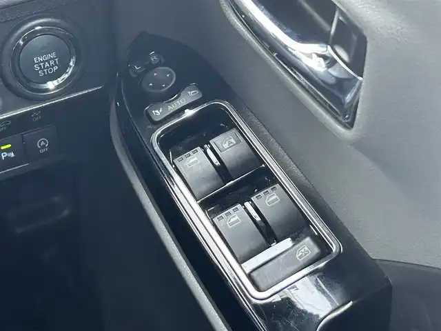 ダイハツ タント カスタム X セレクション 静岡県 2020(令2)年 6.3万km レーザーブルークリスタルシャイン スマートアシスト/ケンウッドナビ/ＢＴオーディオ/ＤＶＤ再/ＳＤ/フルセグＴＶ/ドラレコ/ＥＴＣ/ハーフレザー/シートヒーター/両側電動スライドドア/プッシュスタート/LEDヘッドライト/純正１４ＡＷ
