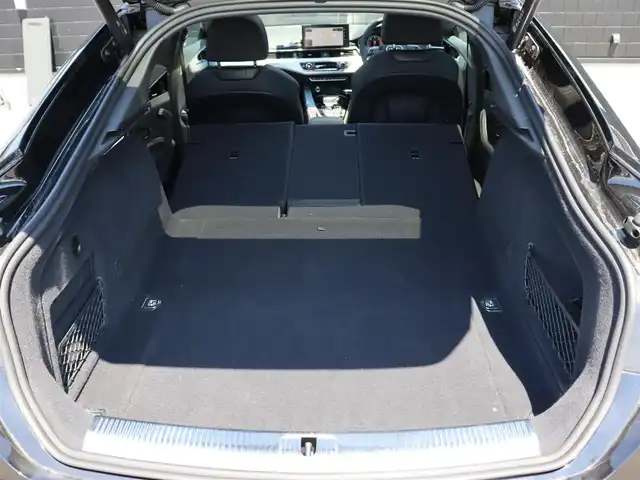 アウディ Ａ５ SB 40TDIクワトロ Sライン 宮城県 2021(令3)年 5.5万km ミトスブラックメタリック パノラマサンルーフ/マトリクスLEDヘッドライト/アダプティブクルーズコントロール/純正メモリナビ/バーチャルコクピット/サラウンドビューカメラ/アンビエントライト/ハーフレザーシート/シートヒーター（フロント/リヤ）/パワーシート（フロント/リヤ）/パーキングアシスト/電動リアゲート/ETC/純正前後型ドライブレコーダー
