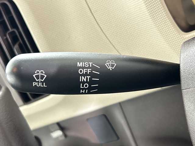 トヨタ パッソ X 佐賀県 2010(平22)年 5.8万km キナコメタリック 純正オーディオ　/ＣＤ再生　/ＡＭ／ＦＭ　/リモコンキー　/純正フロアマット　/横滑り防止装置　/ヘッドライトレベライザー　/電動格納ミラー　/ダブルエアバック　/ドアバイザー