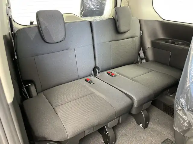 日産 セレナ e－パワー ハイウェイスター V 三重県 2025(令7)年 0.1千km プリズムホワイト /純正12.3インチナビ//全方位カメラ//フルセグ//純正フリップダウンモニター//デジタルインナーミラー//HDMI//ワイヤレス充電//プロパイロット//追従式クルーズコントロール//衝突軽減ブレーキ//レーンキープアシスト//ブラインドスポットモニター//オートハイビーム//コーナーセンサー//両側パワースライドドア//スマートキー×２