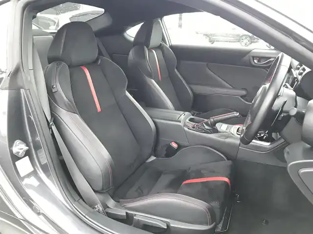 スバル ＢＲＺ S 鳥取県 2023(令5)年 2万km マグネタイトグレーメタリック ATOTO9インチディスプレイオーディオ/バックカメラ（ルームミラー）/プリクラッシュブレーキアシスト/レーンキープアシスト/リバースオートマチックブレーキ/レーダークルーズコントロール/ロッソモデロマフラー/デジタルルームミラー/前後ドラレコ/前席シートヒーター/ＬＥＤヘットライト/純正18インチアルミホイール/パドルシフト/プッシュエンジンスタート/スペアキー