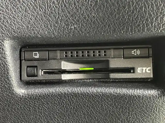 トヨタ シエンタ ハイブリッド G 茨城県 2015(平27)年 7万km エアーイエロー 純正ナビ　フルセグＴＶ　Ｂｌｕｅｔｏｏｔｈ　バックモニター　両側パワースライドドア　トヨタセーフティセンス　レーンキープアシスト　オートハイビーム　ＬＥＤヘッドランプパッケージ　１５インチＡＷ