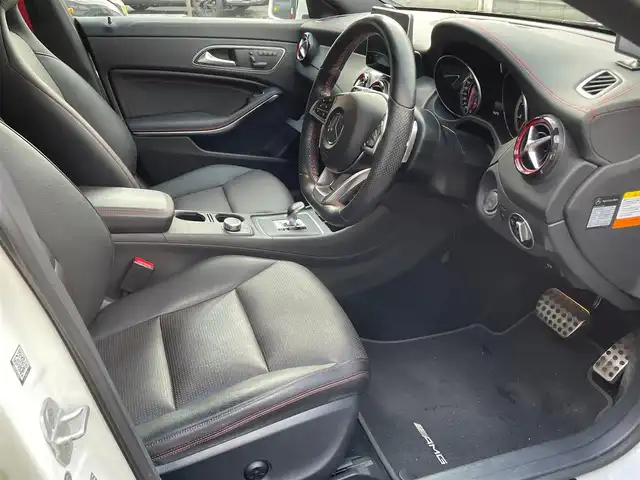 メルセデス・ベンツ ＣＬＡ４５ 4マチック 香川県 2015(平27)年 4.2万km カルサイトホワイト パドルシフト/4WD/アイドリングストップ/スマートキー/ACC/衝突軽減/レーンアシスト/BSM/ワンオーナー/GPSレーダー/純正ナビ/地デジ、BT/CD/DVD/USB/ブラックレザーシート/シートヒーター/パワーシート/コーナーセンサー/フロントドライブレコーダー
