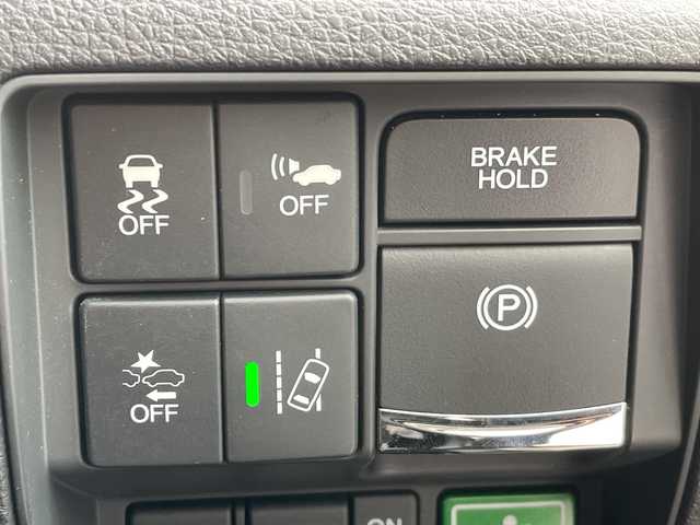 ホンダ オデッセイ ハイブリッド アブソルート・EXホンダセンジング 愛知県 2019(平31)年 9.1万km プラチナホワイトパール ホンダセンシング/純正10型ナビ/フリップダウンモニター/全方位カメラ/レーダークルーズコントロール/シートヒーター/バックカメラ/パワーシート/コーナーセンサー/純正アルミホイール/ETC2.0/ブラインドスポットモニター/LEDヘッドライト/レーンキープアシスト/ドライブレコーダー/ステアリングスイッチ/スマートキー/プッシュスタート/プレミアムシート