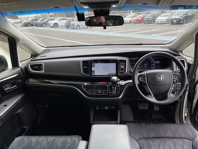 ホンダ オデッセイ ハイブリッド アブソルート・EXホンダセンジング 愛知県 2019(平31)年 9.1万km プラチナホワイトパール ホンダセンシング/純正10型ナビ/フリップダウンモニター/全方位カメラ/レーダークルーズコントロール/シートヒーター/バックカメラ/パワーシート/コーナーセンサー/純正アルミホイール/ETC2.0/ブラインドスポットモニター/LEDヘッドライト/レーンキープアシスト/ドライブレコーダー/ステアリングスイッチ/スマートキー/プッシュスタート/プレミアムシート