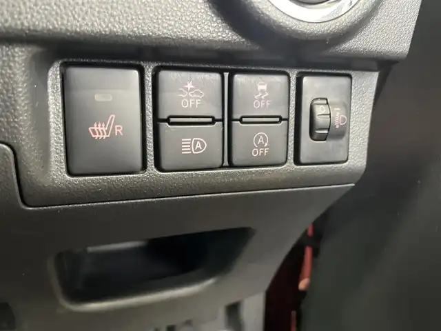 ダイハツ ムーヴ カスタム X VS SAⅢ 富山県 2022(令4)年 6.6万km ブラックマイカメタリック/ファイアークォーツレッドメタリック 2トーン ワンオーナー／パノラミックビューモニター／ナビ／フルセグＴＶ／Ｂｌｕｅｔｏｏｔｈ／ＤＶＤ再生／シートヒーター／スマートキー／プッシュスタート／衝突軽減ブレーキ／オートマチックハイビーム