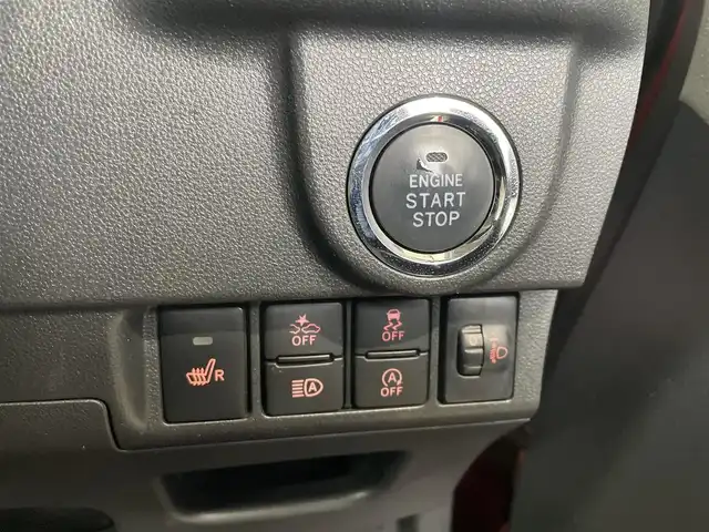 ダイハツ ムーヴ カスタム X VS SAⅢ 富山県 2022(令4)年 6.6万km ブラックマイカメタリック/ファイアークォーツレッドメタリック 2トーン ワンオーナー／パノラミックビューモニター／ナビ／フルセグＴＶ／Ｂｌｕｅｔｏｏｔｈ／ＤＶＤ再生／シートヒーター／スマートキー／プッシュスタート／衝突軽減ブレーキ／オートマチックハイビーム