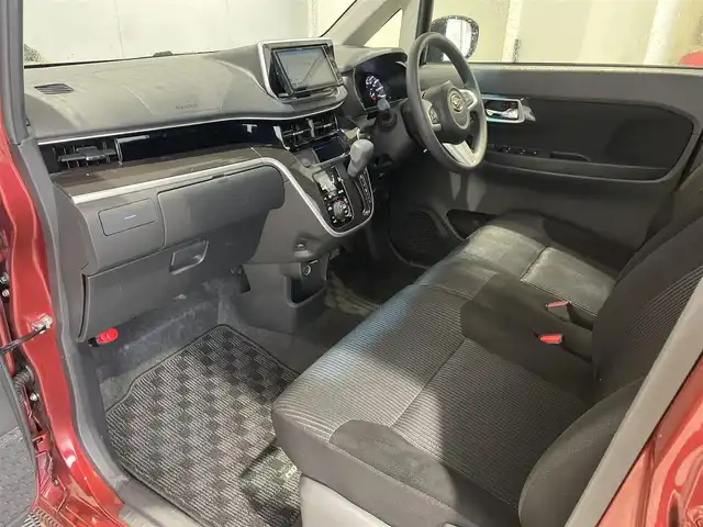 ダイハツ ムーヴ カスタム X VS SAⅢ 富山県 2022(令4)年 6.6万km ブラックマイカメタリック/ファイアークォーツレッドメタリック 2トーン ワンオーナー／パノラミックビューモニター／ナビ／フルセグＴＶ／Ｂｌｕｅｔｏｏｔｈ／ＤＶＤ再生／シートヒーター／スマートキー／プッシュスタート／衝突軽減ブレーキ／オートマチックハイビーム