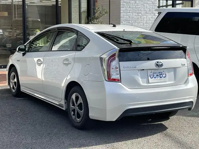 トヨタ プリウス S　マイコーデ 高知県 2013(平25)年 13.9万km ホワイトパールクリスタルシャイン 社外ナビ（フルセグTV/CD/DVD/BT)/バックカメラ/モデリスタエアロ（フロント）/ETC/オートライト/スマートキー