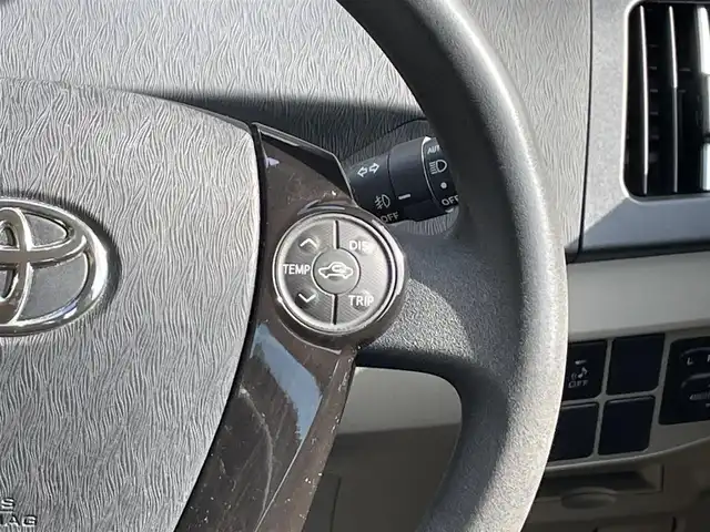 トヨタ プリウス S　マイコーデ 高知県 2013(平25)年 13.9万km ホワイトパールクリスタルシャイン 社外ナビ（フルセグTV/CD/DVD/BT)/バックカメラ/モデリスタエアロ（フロント）/ETC/オートライト/スマートキー