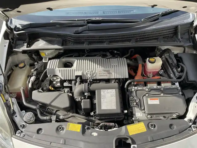 トヨタ プリウス S　マイコーデ 高知県 2013(平25)年 13.9万km ホワイトパールクリスタルシャイン 社外ナビ（フルセグTV/CD/DVD/BT)/バックカメラ/モデリスタエアロ（フロント）/ETC/オートライト/スマートキー