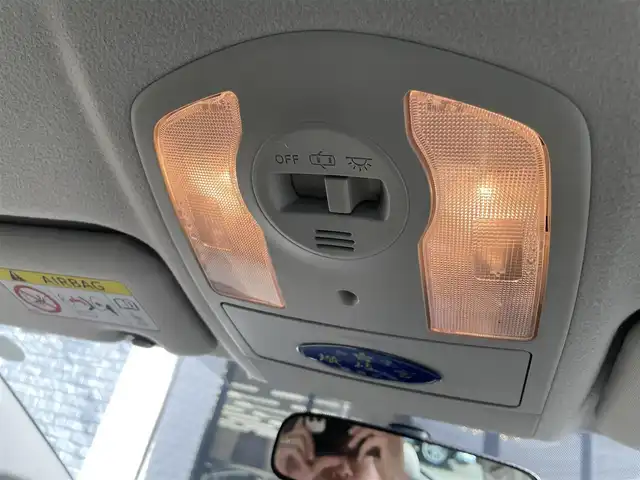 トヨタ プリウス S　マイコーデ 高知県 2013(平25)年 13.9万km ホワイトパールクリスタルシャイン 社外ナビ（フルセグTV/CD/DVD/BT)/バックカメラ/モデリスタエアロ（フロント）/ETC/オートライト/スマートキー