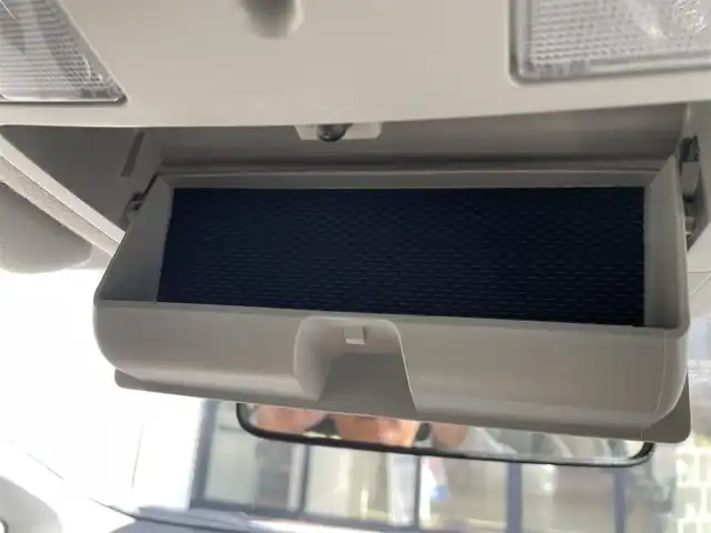 トヨタ プリウス S　マイコーデ 高知県 2013(平25)年 13.9万km ホワイトパールクリスタルシャイン 社外ナビ（フルセグTV/CD/DVD/BT)/バックカメラ/モデリスタエアロ（フロント）/ETC/オートライト/スマートキー