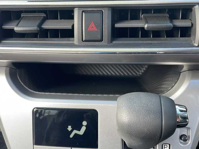 ダイハツ キャスト スタイル X リミテッド SAⅢ 三重県 2020(令2)年 2.3万km シャイニングホワイトパール 社外７型ナビ/バックカメラ/社外ＥＴＣ/スペアキー/コーナーセンサー/シートヒーター/衝突軽減ブレーキ/ステアリングスイッチ/アイドリングストップ/オートライト/オートハイビーム/電動格納ミラー/禁煙車