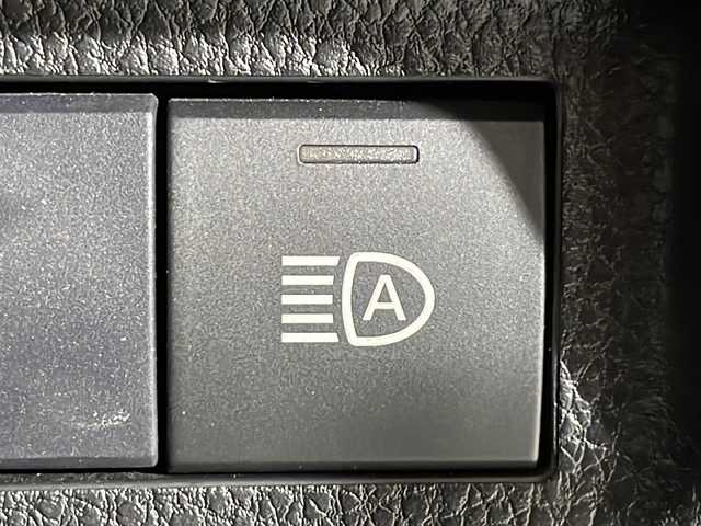 トヨタ ＲＡＶ４ アドベンチャー 広島県 2020(令2)年 3.2万km アティチュードブラックマイカ カロッツェリア９型ナビ　/シートヒーター/ベンチレーション/パワーシート　/ステアリングヒーター/セーフティセンス/・プリクラッシュセーフティ/・レーントレーシングアシスト/・レーダークルーズコントロール/・オートマチックハイビーム/クリアランスソナー/ETC/社外１７インチアルミホイール(225/65/R17)/エアバック（運転席/助手席/サイド/カーテン）