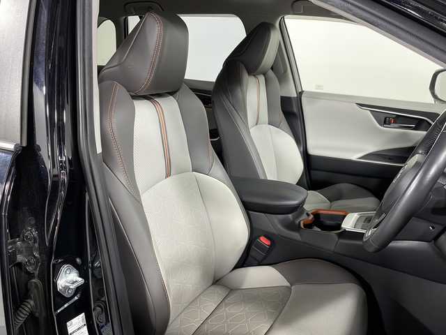 トヨタ ＲＡＶ４ アドベンチャー 広島県 2020(令2)年 3.2万km アティチュードブラックマイカ カロッツェリア９型ナビ　/シートヒーター/ベンチレーション/パワーシート　/ステアリングヒーター/セーフティセンス/・プリクラッシュセーフティ/・レーントレーシングアシスト/・レーダークルーズコントロール/・オートマチックハイビーム/クリアランスソナー/ETC/社外１７インチアルミホイール(225/65/R17)/エアバック（運転席/助手席/サイド/カーテン）