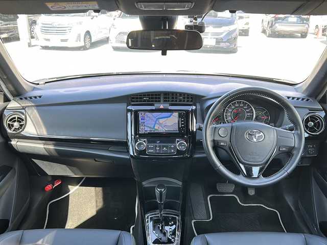 トヨタ カローラ フィールダー 1．5G ダブルバイビー 山口県 2018(平30)年 1.3万km ブラッキッシュアゲハガラスフレーク 純正7型ナビ/バックカメラ/ハーフレザーシート/トヨタセーフティーセンス/アイドリングストップ/横滑り防止装置/カーテンエアバック/W＋サイドエアバック/コーナーセンサー