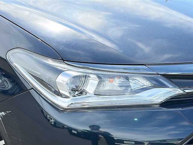 トヨタ カローラ フィールダー 1．5G ダブルバイビー 山口県 2018(平30)年 1.3万km ブラッキッシュアゲハガラスフレーク 純正7型ナビ/バックカメラ/ハーフレザーシート/トヨタセーフティーセンス/アイドリングストップ/横滑り防止装置/カーテンエアバック/W＋サイドエアバック/コーナーセンサー