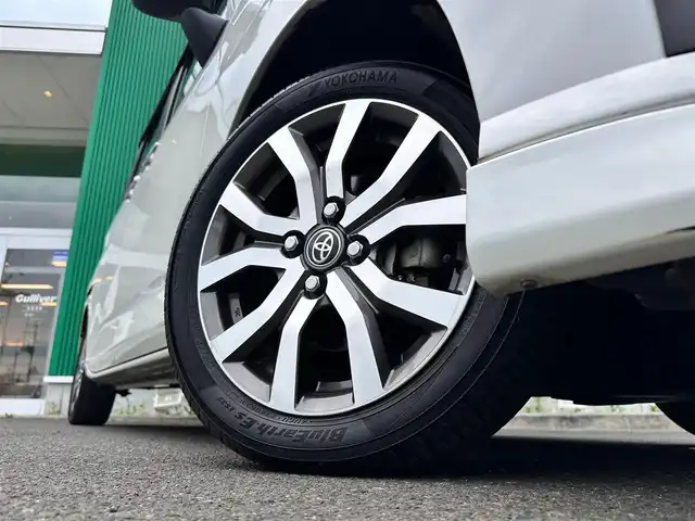 トヨタ ルーミー カスタムG－T 宮城県 2019(平31)年 6.8万km パールホワイトⅢ コンフォートパッケージ/・シートヒーター（運転席/助手席）/・シートバックテーブル（運転席/助手席）/＝＝＝/スマートアシスト3/・衝突回避支援ブレーキ機能/・衝突警報機能/・車線逸脱警報機能/・誤発進抑制制御機能/・先行車発進お知らせ機能/・オートハイビーム/・コーナーセンサー/社外ナビ（AVIC-RZ901）/・CD/DVD/・Bluetooth/・フルセグTV/バックカメラ/ETC/両側パワースライドドア/革巻きステアリング/クルーズコントロール/LEDヘッドランプ/フォグランプ/オートライト/スマートキー＆プッシュスタート/スペアキー/エンジンスターター/電動格納ミラー/純正15インチAW/純正ドアバイザー/純正フロアマット/Wエアバッグ