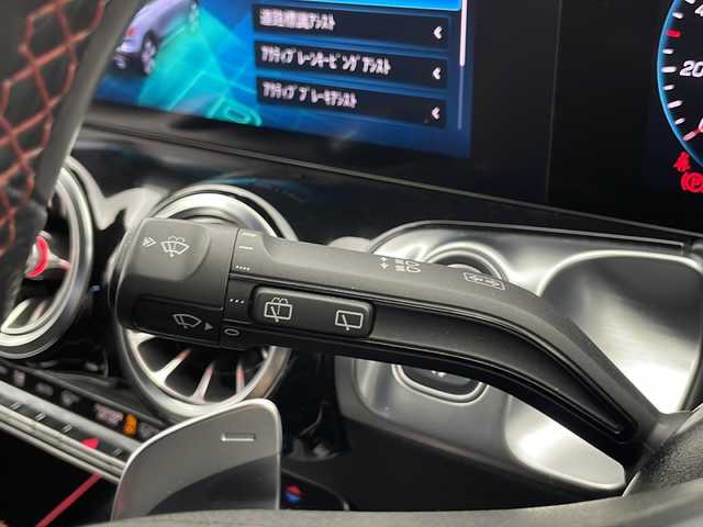 メルセデス・ベンツ ＧＬＢ２００ｄ AMGライン 宮城県 2020(令2)年 5.4万km ポーラホワイト AMGライン/レーダーセーフティパッケージ/ナビゲーションパッケージ/パノラミックスライディングルーフ/ヘッドアップディスプレイ/パナメリカーナグリル/純正ドライブレコーダー前後/パワーバックドア/純正ナビゲーション/フルセグTV/スペアキー/保証書