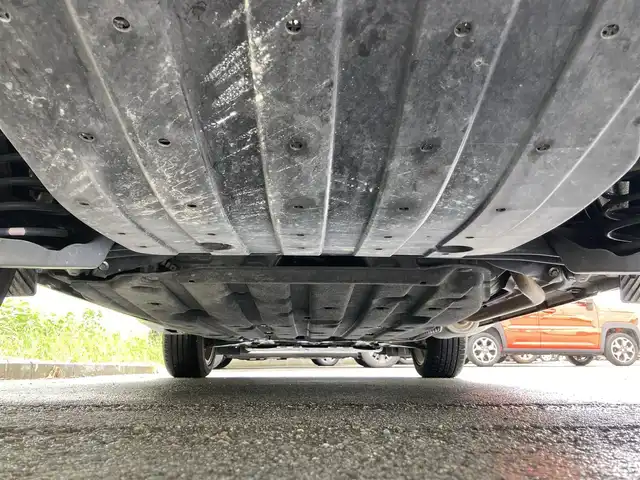 ホンダ ヴェゼル ハイブリッド RS ホンダセンシング 静岡県 2019(平31)年 3.5万km プラチナホワイトパール HondaSENSING/社外7インチナビ(MDV-M705)/　AM FM CD DVD Bluetooth USB SD/ビルトインETC/レーダークルーズコントロール/LEDオートヘッドランプ/ハーフレザーシート/シートヒーター/オートブレーキホールド/スマートキー2本/純正18インチアルミホイール/パドルシフト/フルセグTV/バックモニター/前後方ドライブレコーダー