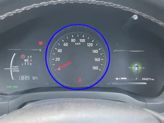 ホンダ ヴェゼル ハイブリッド RS ホンダセンシング 静岡県 2019(平31)年 3.5万km プラチナホワイトパール HondaSENSING/社外7インチナビ(MDV-M705)/　AM FM CD DVD Bluetooth USB SD/ビルトインETC/レーダークルーズコントロール/LEDオートヘッドランプ/ハーフレザーシート/シートヒーター/オートブレーキホールド/スマートキー2本/純正18インチアルミホイール/パドルシフト/フルセグTV/バックモニター/前後方ドライブレコーダー