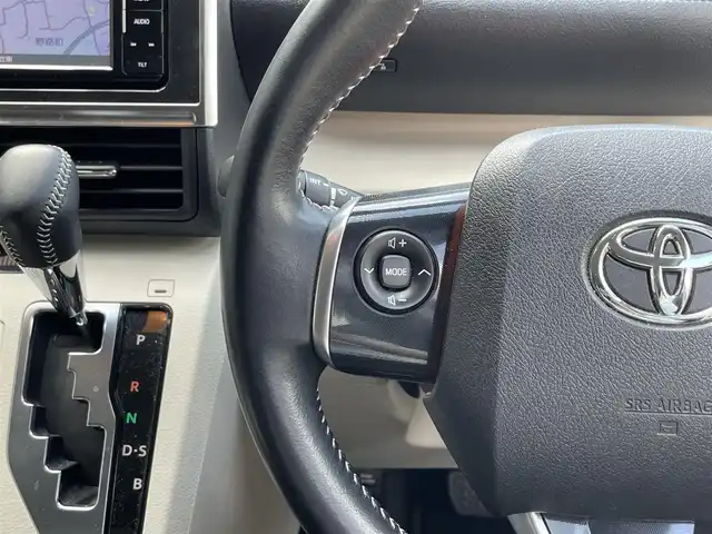 トヨタ シエンタ G 滋賀県 2018(平30)年 5.3万km ホワイトパールクリスタルシャイン 社外SDナビ/・Bluetooth/CD/DVD/フルセグ/バックカメラ/両側パワースライドドア/レーンキープアシスト/横滑り防止/ドライブレコーダー/アイドリングストップ/ETC/スマートキー