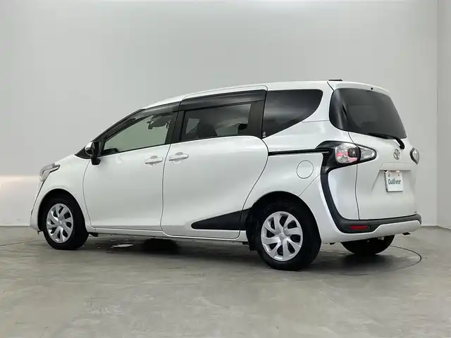 トヨタ シエンタ G 埼玉県 2018(平30)年 5.3万km ホワイトパールクリスタルシャイン 社外SDナビ/・Bluetooth/CD/DVD/フルセグ/バックカメラ/両側パワースライドドア/レーンキープアシスト/横滑り防止/ドライブレコーダー/ETC/スマートキー