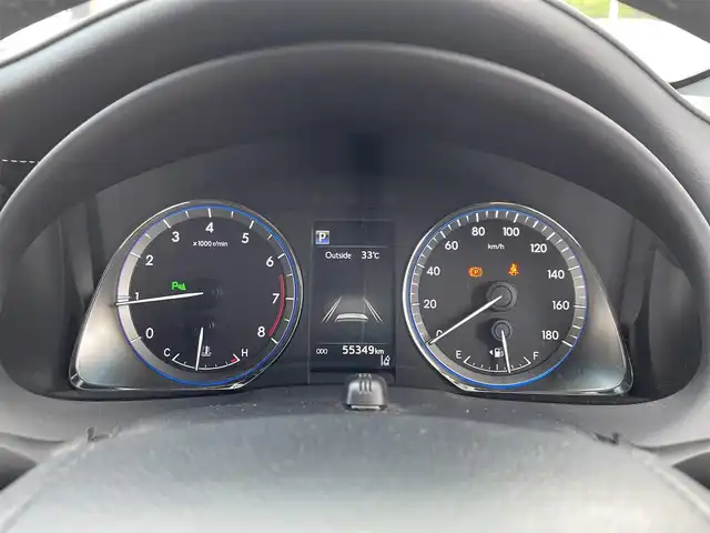 トヨタ ハリアー エレガンス 福島県 2018(平30)年 5.6万km シルバーM ワンオーナー/4WD/純正メモリーナビ/CD/DVD/SD/BT/フルセグTV/純正17インチAW(社外AW＋冬タイヤ積込)/Toyota Safety Sense P/レーダークルーズコントロール/プリクラッシュセーフティ/クリアランスソナー/アイドリングストップ/オートハイビーム/ハーフレザーシート/パワーシート/バックカメラ/LEDヘッドライト/フォグライト/プッシュスタート/ドアバイザー/フロアマット/ETC