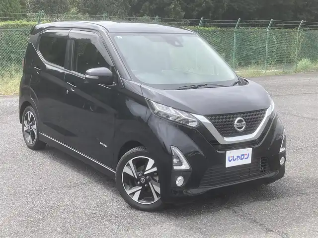 日産 デイズ HWS G ターボ プロパイロットED 埼玉県 2019(令1)年 9.2万km ブラック (株)IDOMが運営する【じしゃロン鳩ヶ谷店】の自社ローン専用車両になりますこちらは現金またはオートローンご利用時の価格です。自社ローンご希望の方は別途その旨お申付け下さい/純正メモリナビ(品番:MM318D-L)/純正フルセグテレビ/プロパイロット/アラウンドビューモニター/前方ドライブレコーダー/クリアランスソナー/アイドリングストップ/ETC/純正15インチAW/純正LEDヘッドライト/エマージェンシーブレーキ/スマートキー/革巻ステアリング/ウインカーミラー/フォグランプ