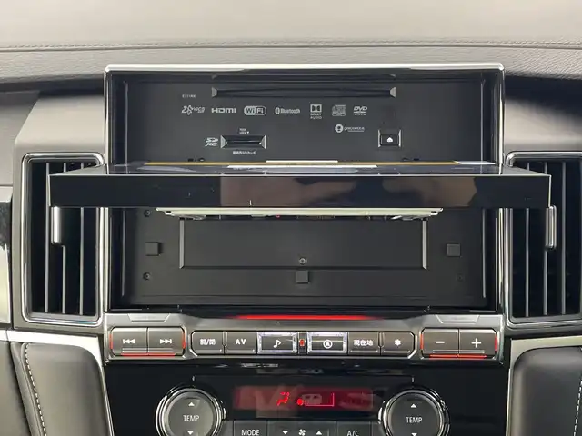 三菱 デリカＤ：５ シャモニー 群馬県 2025(令7)年 0.1千km 白 CHAMONIX (7人)　4WD　e-Assist/オリジナルナビ取付パッケージ＋リアモニター取付パッケージ(25/300)　ステップレス　（7人）D:5専用11型ナビゲーション(322/300)　12.8型後席用モニター(143/550円)/登録済未使用車(登録時走行距離７KM)/＝＝＝＝＝＝＝/登録済未使用車　アルパイン１１型ナビ　アルパイン１２．８型後席モニター　両側電動スライドドア　全周囲カメラ　電動リアゲート　ＢＳＭ　シートヒーター　アダプティブクルーズ　衝突被害軽減ブレーキ　禁煙車