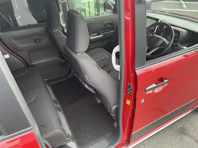 スズキ スペーシア ギア HYBRID XZ 栃木県 2020(令2)年 4.8万km フェニックスレッドパール/ガンメタリック2トーンルーフ 赤黒ツートン/2025年製BSタイヤ/デュアルセンサーブレーキサポート/純正8インチナビ/バックカメラ/フルセグTV走行中視聴可/Bluetoothオーディオ/DVD再生機能/ステアリングリモコン/前席シートヒーター/ビルトインETC/LEDヘッドライト/LEDルームランプ/LEDバックランプ/純正ルーフレール/バックソナー/純正14インチAW/スマートキー×2