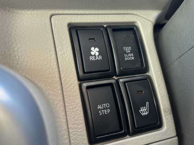 スズキ エブリィ ワゴン PZターボ スペシャル ハイルーフ 石川県 2021(令3)年 8.3万km クールカーキPM ワンオーナー/ターボ車/４WD/社外ナビ/バックモニター/フルセグテレビ/両側パワースライドドア/プッシュスタート/ETC/シートカバー/シートヒーター/コーナーセンサー/ロッソモデロマフラー/オートステップ/マッドタイヤ/リフトアップ/ハイルーフ/社外１５インチアルミ/ウィンカーミラー/ドアバイザー