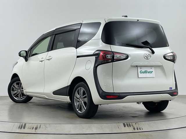 トヨタ シエンタ ファンベースG 埼玉県 2021(令3)年 2.5万km ホワイトパールクリスタルシャイン 純正ナビ/　(Bluetooth/AUX/FM/AM)/フルセグテレビ/バックカメラ/ビルトインETC2.0/前後ドライブレコーダー/両側パワースライドドア/衝突被害軽減ブレーキ/車線逸脱警報/クリアランスソナー/運転席・助手席シートヒーター/ステアリングヒーター/プッシュスタート/オートLEDライト/純正15インチアルミホイール