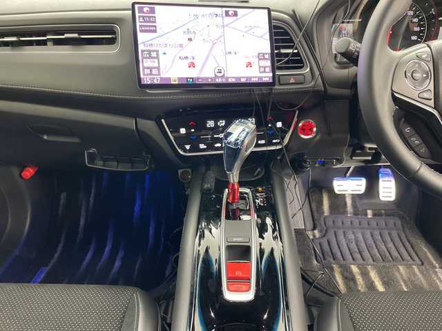 ホンダ ヴェゼル ハイブリッド モデューロ X ホンダセンシング 道央・札幌 2020(令2)年 3.4万km プレミアムクリスタルレッドM ・4WD/・社外ナビ/・BT&CD&DVD&SD&HDMI&フルセグTV/・バックカメラ/・ホンダセンシング/・レーダークルーズコントロール/・パドルシフト/・ハーフレザーシート/・前席シートヒーター/・ドアミラーヒーター/・ETC/・社外ミラー型ドラレコ/・純正ドラレコ前後/・LEDヘッドライト/・オートライト/・スマートキー/・プッシュスタート/・バグガード