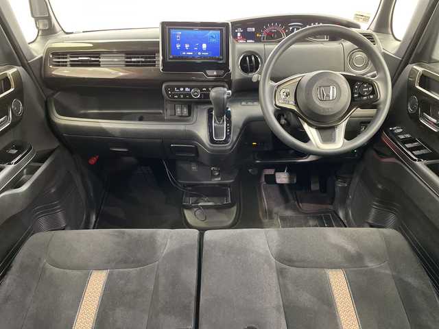 ホンダ Ｎ ＢＯＸ カスタム G EX ホンダセンシング 栃木県 2018(平30)年 4.3万km クリスタルブラックパール ワンオーナー/社外ナビ (MDV-D305)/(ワンセグTV・CD・DVD・SD・AUX)/バックカメラ/ホンダセンシング/ ・衝突軽減システム/ ・レーンキープアシスト/ ・オートクルーズコントロール/ ・後方コーナーセンサー/LEDヘッドライト/オートライト/片側パワースライドドア/純正フロアマット/純正アルミホイール/チップアップシート/禁煙車/ベンチシート/ビルトインETC/スマートキー/スペアキー1本