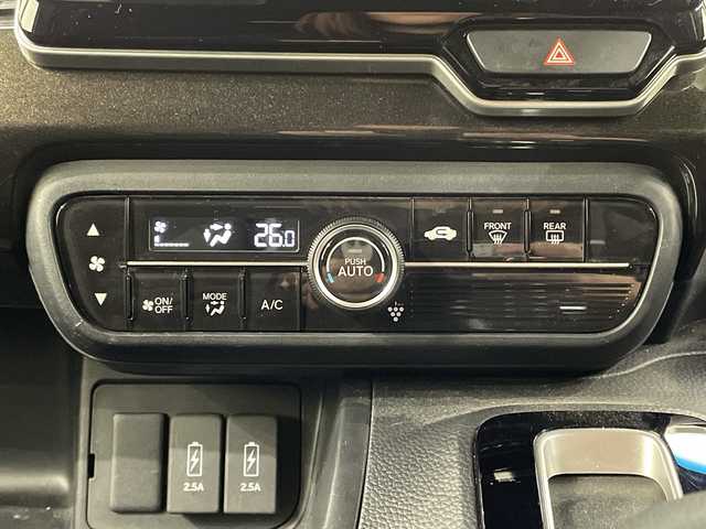 ホンダ Ｎ ＢＯＸ カスタム G EX ホンダセンシング 栃木県 2018(平30)年 4.3万km クリスタルブラックパール ワンオーナー/社外ナビ (MDV-D305)/(ワンセグTV・CD・DVD・SD・AUX)/バックカメラ/ホンダセンシング/ ・衝突軽減システム/ ・レーンキープアシスト/ ・オートクルーズコントロール/ ・後方コーナーセンサー/LEDヘッドライト/オートライト/片側パワースライドドア/純正フロアマット/純正アルミホイール/チップアップシート/禁煙車/ベンチシート/ビルトインETC/スマートキー/スペアキー1本