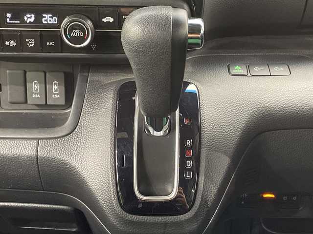 ホンダ Ｎ ＢＯＸ カスタム G EX ホンダセンシング 栃木県 2018(平30)年 4.3万km クリスタルブラックパール ワンオーナー/社外ナビ (MDV-D305)/(ワンセグTV・CD・DVD・SD・AUX)/バックカメラ/ホンダセンシング/ ・衝突軽減システム/ ・レーンキープアシスト/ ・オートクルーズコントロール/ ・後方コーナーセンサー/LEDヘッドライト/オートライト/片側パワースライドドア/純正フロアマット/純正アルミホイール/チップアップシート/禁煙車/ベンチシート/ビルトインETC/スマートキー/スペアキー1本