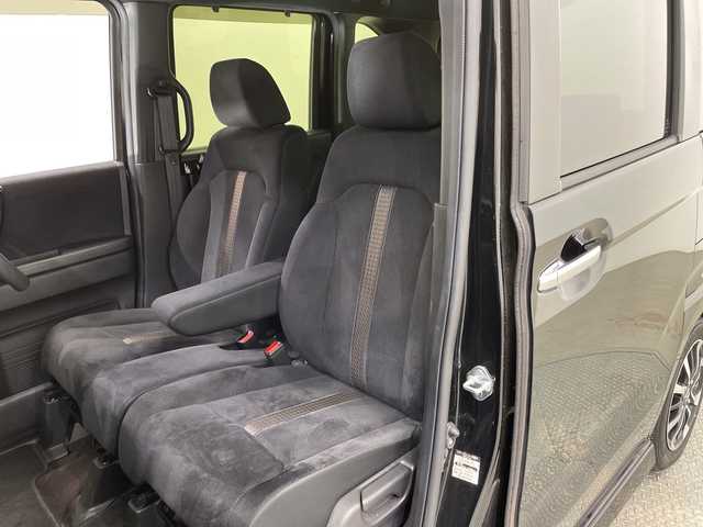 ホンダ Ｎ ＢＯＸ カスタム G EX ホンダセンシング 栃木県 2018(平30)年 4.3万km クリスタルブラックパール ワンオーナー/社外ナビ (MDV-D305)/(ワンセグTV・CD・DVD・SD・AUX)/バックカメラ/ホンダセンシング/ ・衝突軽減システム/ ・レーンキープアシスト/ ・オートクルーズコントロール/ ・後方コーナーセンサー/LEDヘッドライト/オートライト/片側パワースライドドア/純正フロアマット/純正アルミホイール/チップアップシート/禁煙車/ベンチシート/ビルトインETC/スマートキー/スペアキー1本