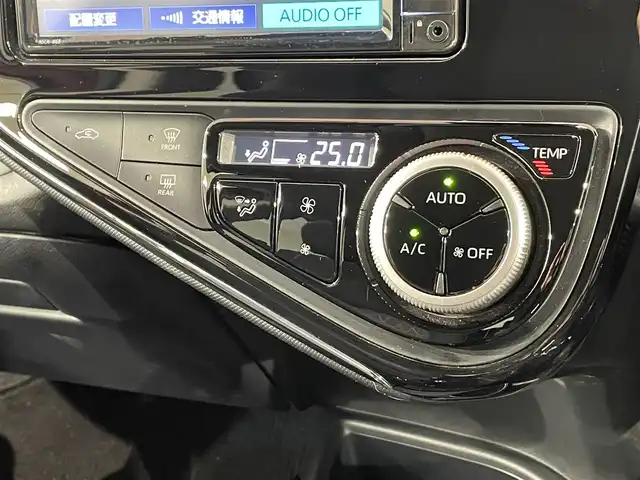 トヨタ アクア S スタイルブラック 愛知県 2020(令2)年 0.7万km スーパーレッドⅤ 純正ナビ【NSCN-W68】/パノラミックビューモニター/プリクラッシュセーフティ/レーンキープアシスト/クリアランスソナー/先行車発進告知/ドライブレコーダー/Ｂｌｕｅｔｏｏｔｈ/純正フロアアット/ISOFIX/LEDヘッドライト/フォグランプ/オートハイビーム/電動格納ミラー/スマートキーx2