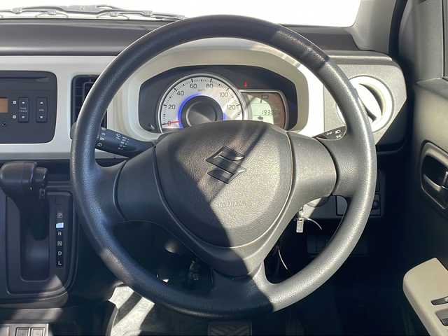 スズキ アルト L 長野県 2015(平27)年 2万km シルキーシルバーメタリック レーダーブレーキサポート/純正CD/アイドリングストップ/シートヒーター/キーレス/ホイール付き冬タイヤ積込/取説