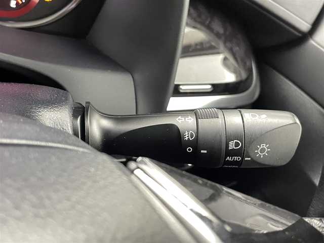 トヨタ アルファード S Cパッケージ 熊本県 2021(令3)年 5.2万km ホワイトパールクリスタルシャイン サンルーフ/純正ディスプレイオーディオ　/社外前後ドライブレコーダー　/純正フリップダウンモニター　/バックカメラ　/ビルトインＥＴＣ　/前後クリアランスソナー　/両側パワースライドドア　/モデリスタエアロ/トヨタセーフティーセンス/・プリクラッシュセーフティ/・レーダークルーズコントロール/・レーントレーシングアシスト/・オートマチックハイビーム/・パーキングサポートブレーキ/・ロードサインアシスト/横滑り防止/前席シートヒーター/前席エアーシート/前席パワーシート/社外フロアマット/純正１８インチAW/オートライト/LEDヘッドライト/フォグライト/スマートキー/プッシュスタート/保証書/取扱説明書