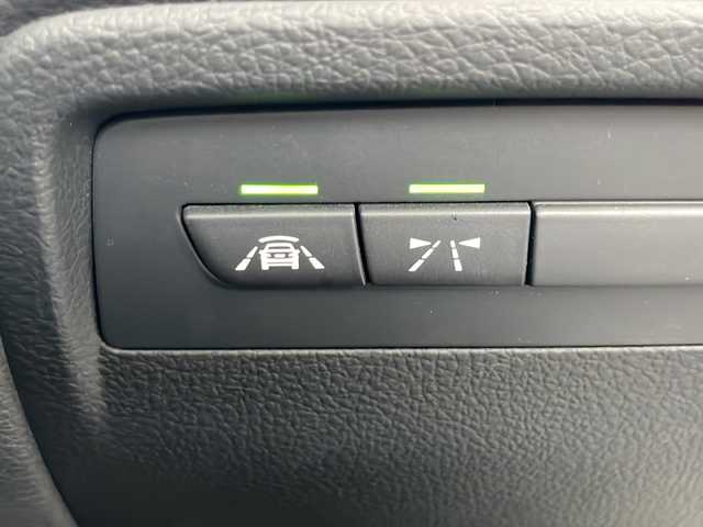 ＢＭＷ ３２０ｄ Mスポーツ 兵庫県 2014(平26)年 11.2万km アルピンホワイトⅢ 保証書・取説・有/純正メモリーナビ・フルセグ・BT・CD・DVD・FM・AM/ETC/バックカメラ/クルーズコントロール/車線逸脱防止支援システム/衝突被害軽減ブレーキ/アイドリングストップ/パドルシフト/パワーバックドア/プッシュスタート/スマートキー×1/純正フロアマット