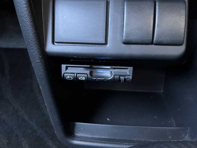 スズキ アルト ワークス 山形県 2017(平29)年 1.8万km ブルーイッシュブラックパール3 社外ナビ/バックカメラ/プッシュスタート/スマートキー/ワンオーナー/4WD/HIDヘッドライト/純正15インチアルミホイール/オートライト/横滑り防止装置/ABS/スペアキー/RECAROシート/盗難防止装置