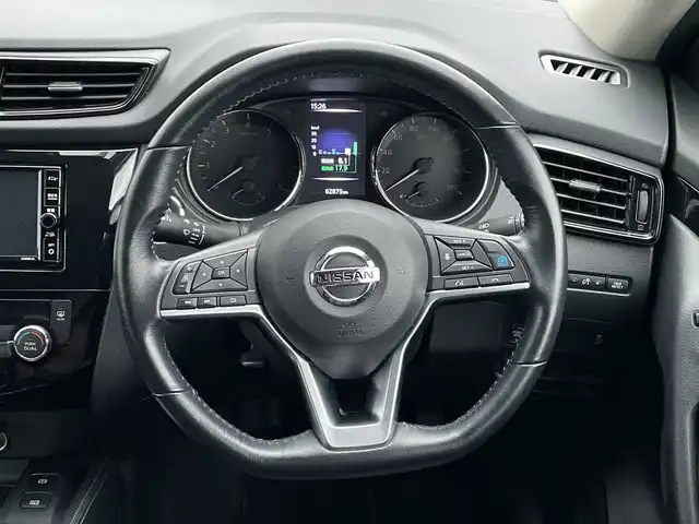 日産 エクストレイル 20Xi レザーED Vセレクション 千葉県 2020(令2)年 6.3万km ガーネットレッド 純正7インチナビ/(BT/フルセグTV/DVD/CD)/デジタルインナーミラー/プロパイロット/全周囲カメラ/電動リアゲート/衝突被害軽減システム/車線逸脱警報/レザーシート/横滑り防止装置/ETC/アイドリングストップ/LEDヘッドライト/フォグランプ/オートライト/ウィンカーミラー/電動格納ミラー/シートヒーター/プッシュスタート/スマートキー/フロアマット/ドアバイザー/取扱説明書/保証書